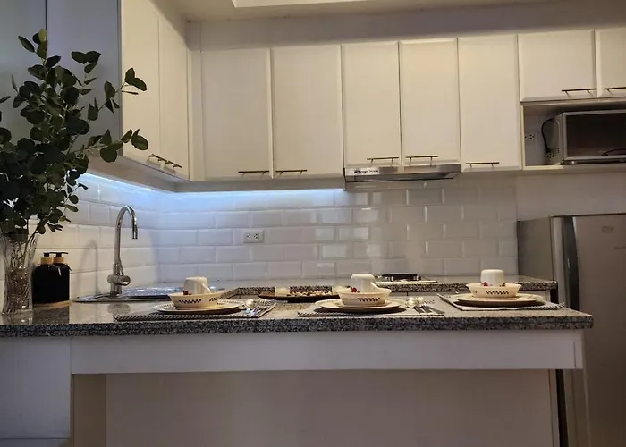 Modern Bright Cozy Stylish 1br Venice Bgc Balcony Manila