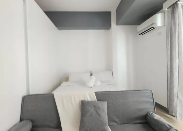 Modern Bright Cozy Stylish 1br Venice Bgc Balcony Apartment *