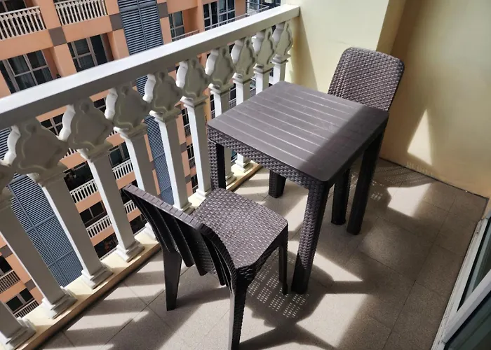 Apartment Modern Bright Cozy Stylish 1br Venice Bgc Balcony Manila